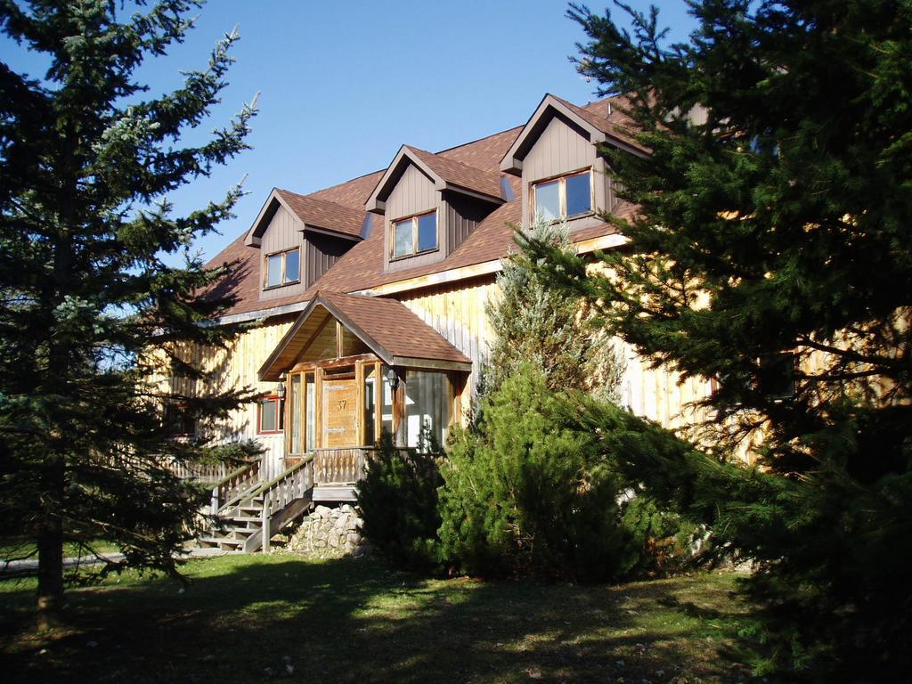 La Grange Country Inn Wakefield Esterno foto